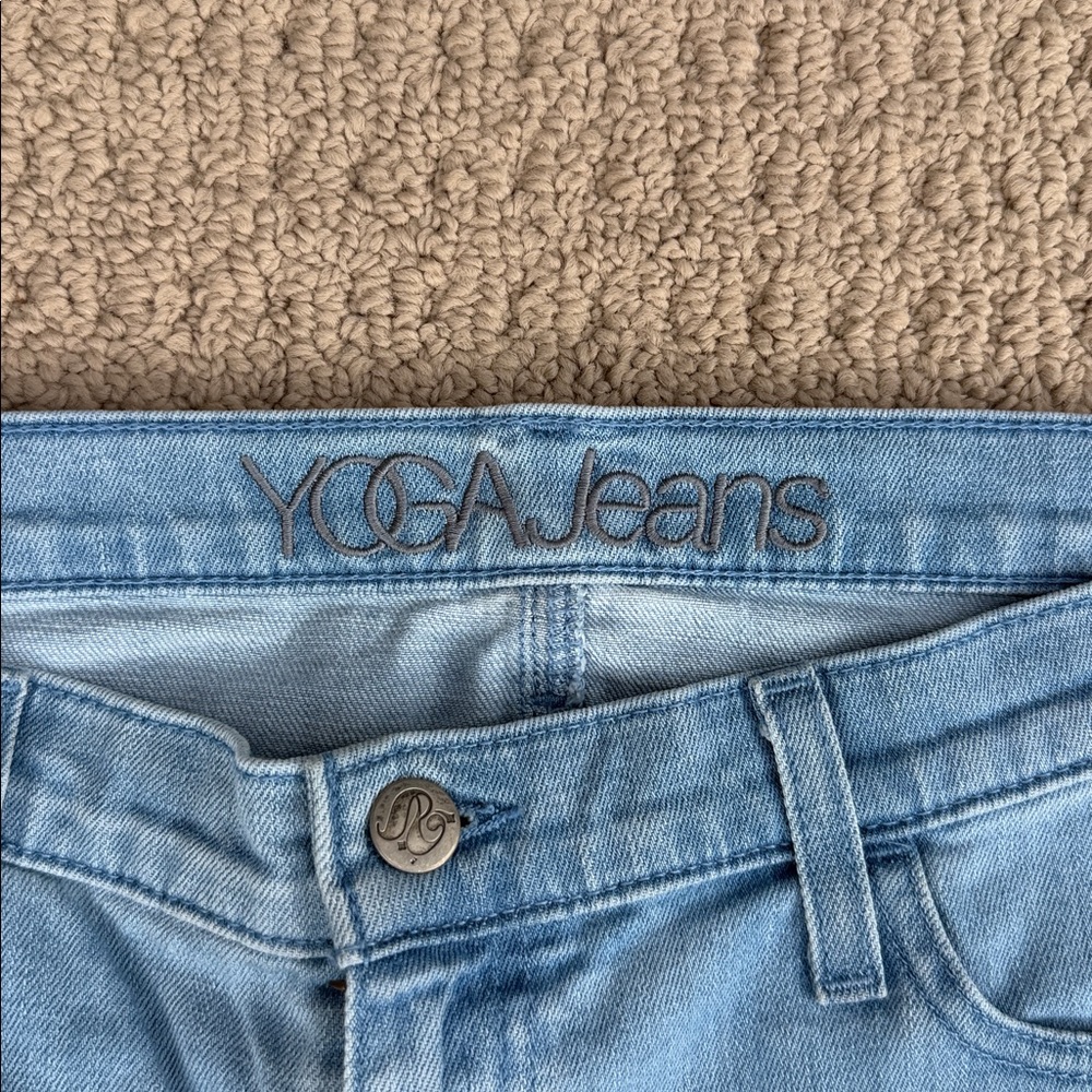 Yoga Jeans Two-Tone Denim Shorts | Size 31 | Raw Hem | NWOT - Picture 5 of 13